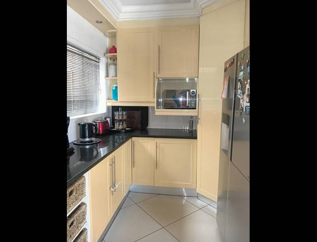 4 BEDROOM HOUSE FOR SALE IN SUNWARD PARK